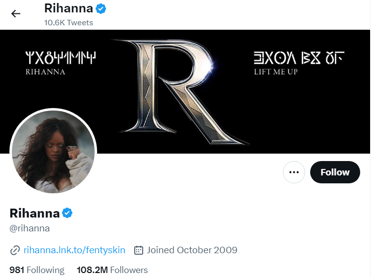 An Image of Rihanna twitter profile image