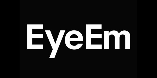 Managing Your EyeEm Photos Deletion and Organization